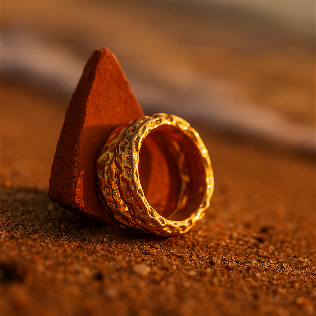 Elara | Onde doradas