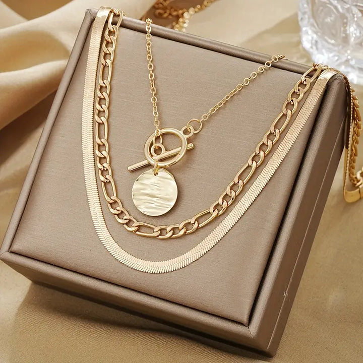 Collar texturizado Savira con monedas | Oro