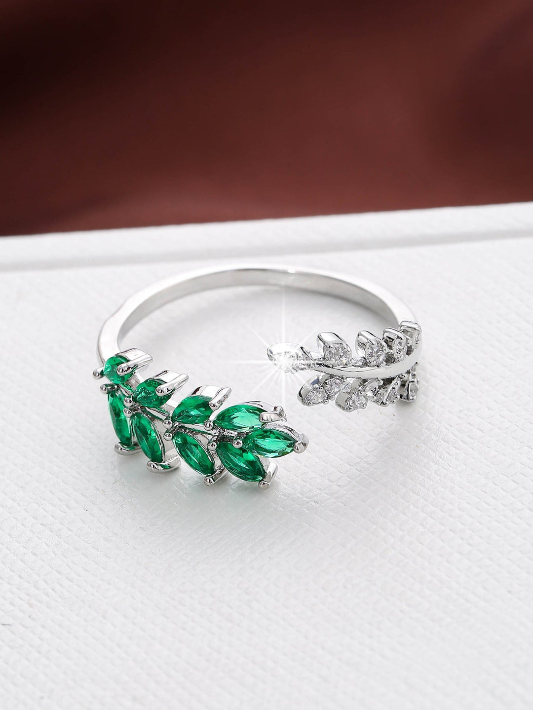 Anillo Sofía Romero | Oro blanco de 18K